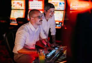 Mitos dan Fakta Seputar Slot Online Terbagus Mitos dan Fakta Seputar Slot Online Terbagus